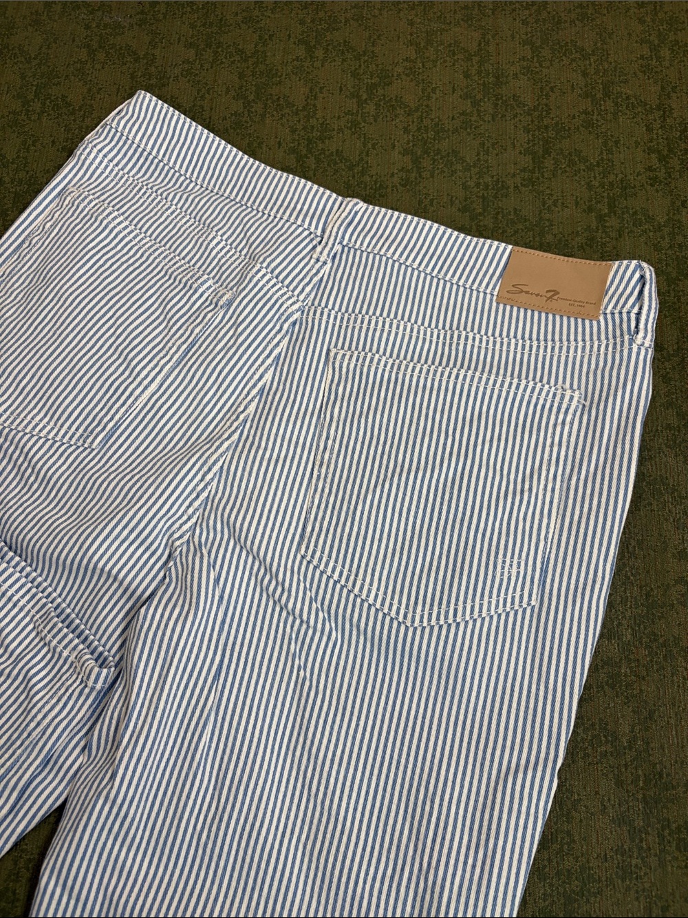 7 For All Mankind Blue & White Striped Straight-Leg Pants